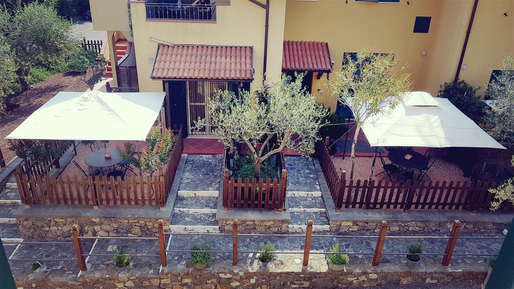 Salvia E Rosmarino - Affittacamere In Liguria Villanova d'Albenga Kültér fotó